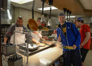 Pancakes with the President Kicks off the Start of Exam Week, on Dec. 8