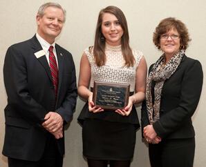 Cipcic Earns College of Business Student Excellence Award