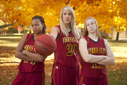 Womens basketball team.