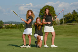 Womens golf team.