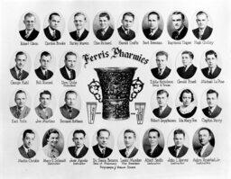 Pharmacy class of 1939.