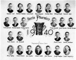 Pharmacy class of 1940.