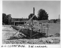 Prakken/East Building. Construction. 6 June 1951.