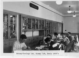 Botany and Zoology lab. Alumni Building. 1950s.