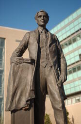 woodbridge N. Ferris statue