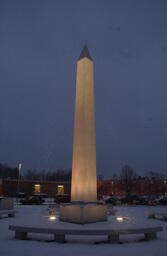 Night obelisk photos.