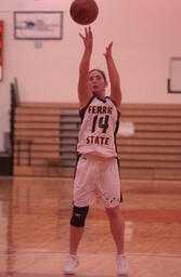 Womens basketball v. Findley