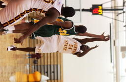 Mens basketball v.Wayne State University.