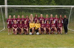 Womens soccer team photo.