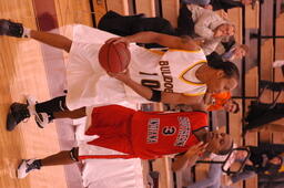 Mens basketball v. USI.