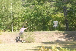 Frisbee golf.
